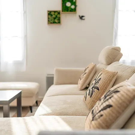 Apartment Apart' Min - Disneyland Paris - 3 Bedrooms - 2 Parking Spots